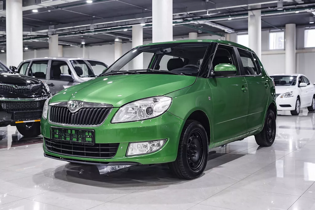 Купить Skoda Fabia 2011 с пробегом