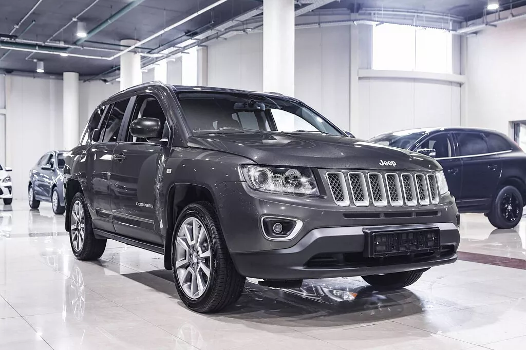 Купить Jeep Compass 2014 с пробегом