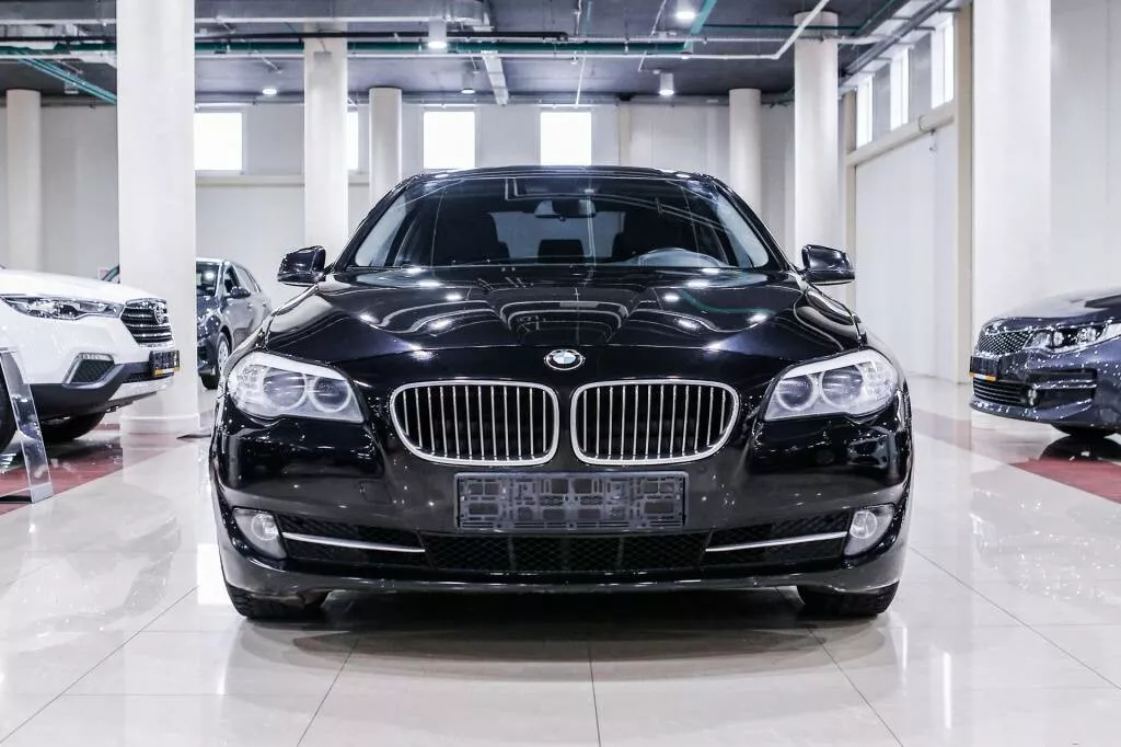 Купить BMW 520I 2012 с пробегом