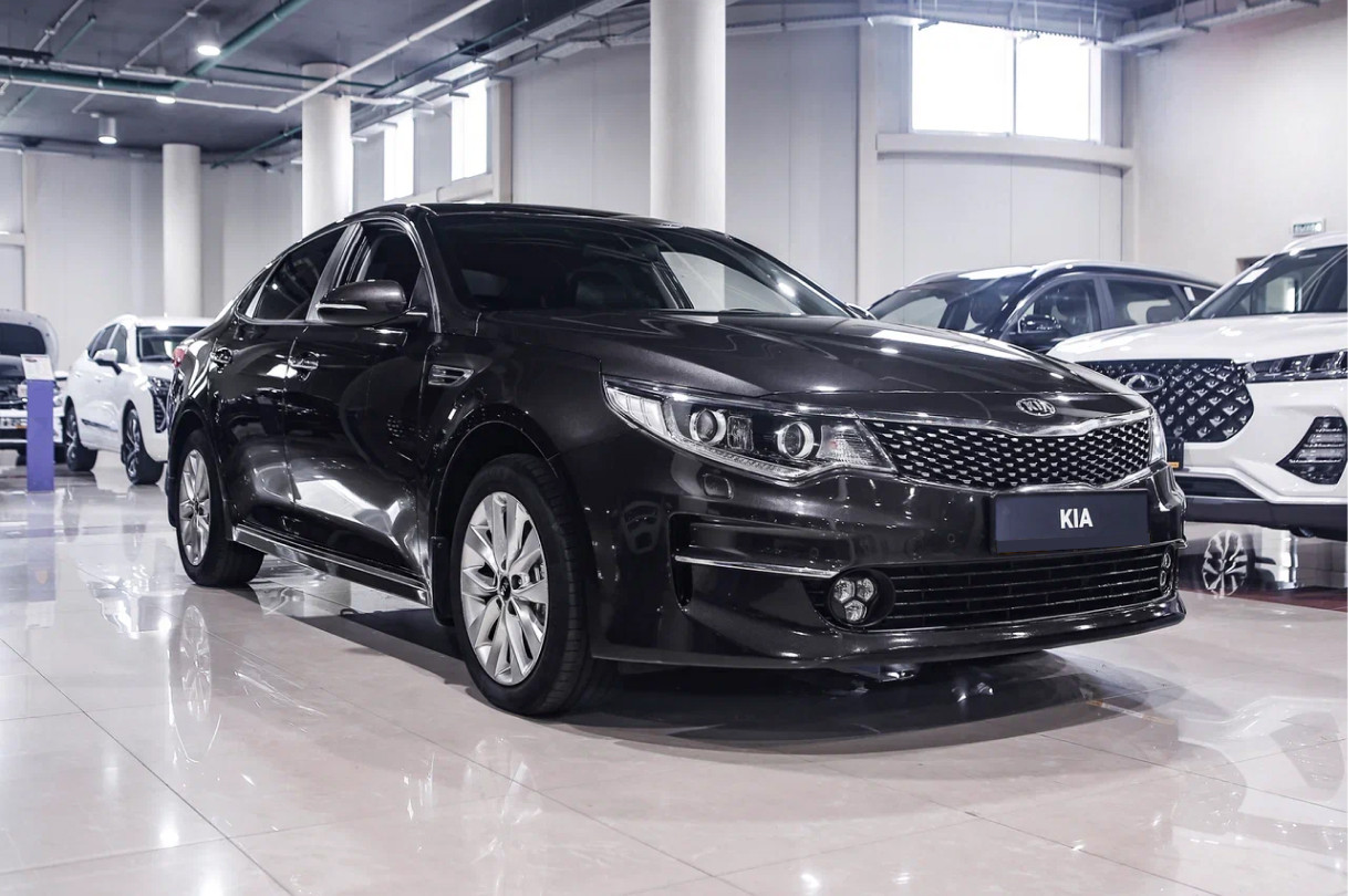 Купить Kia Optima 2018 с пробегом