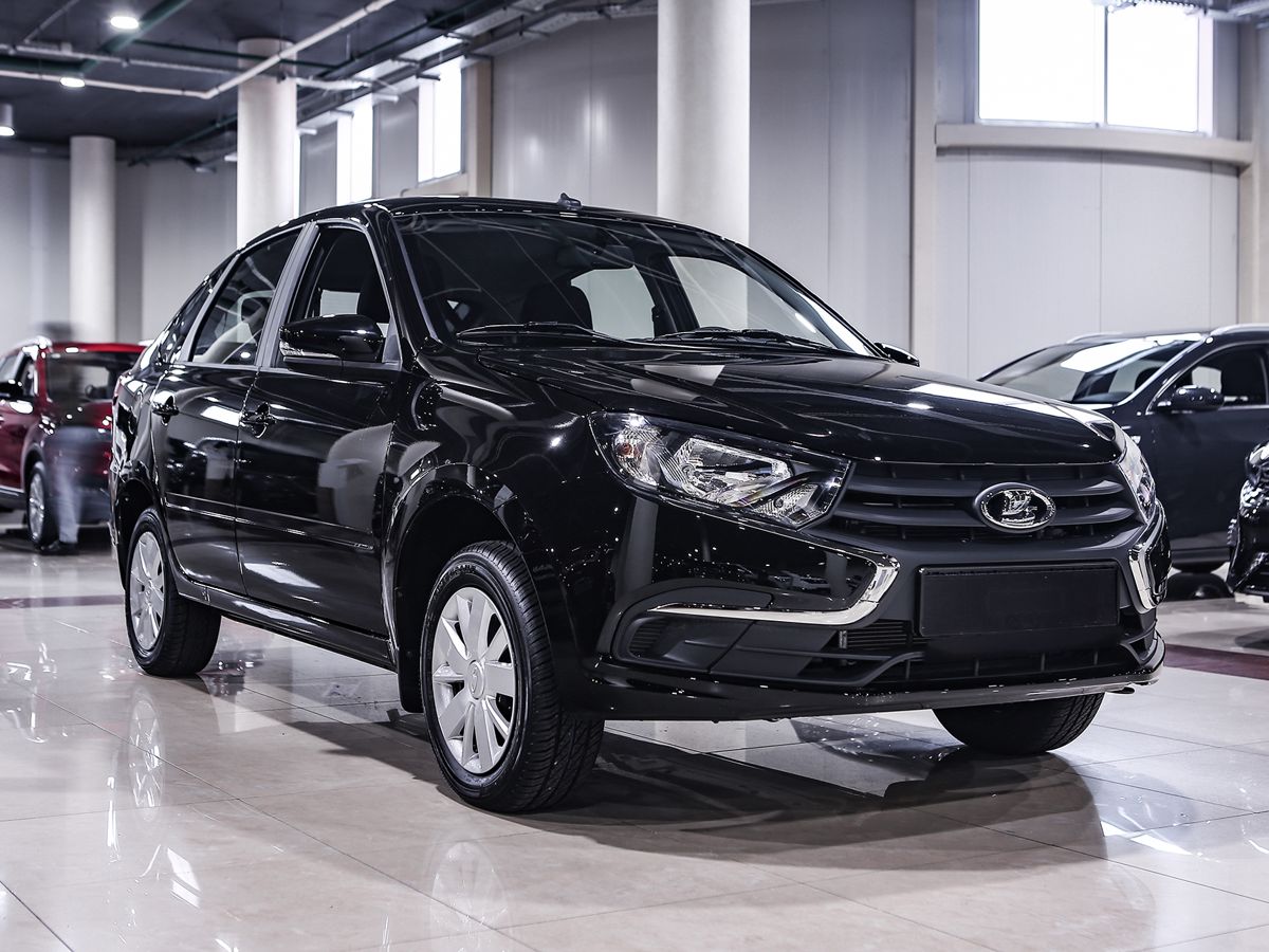 Купить Granta с пробегом