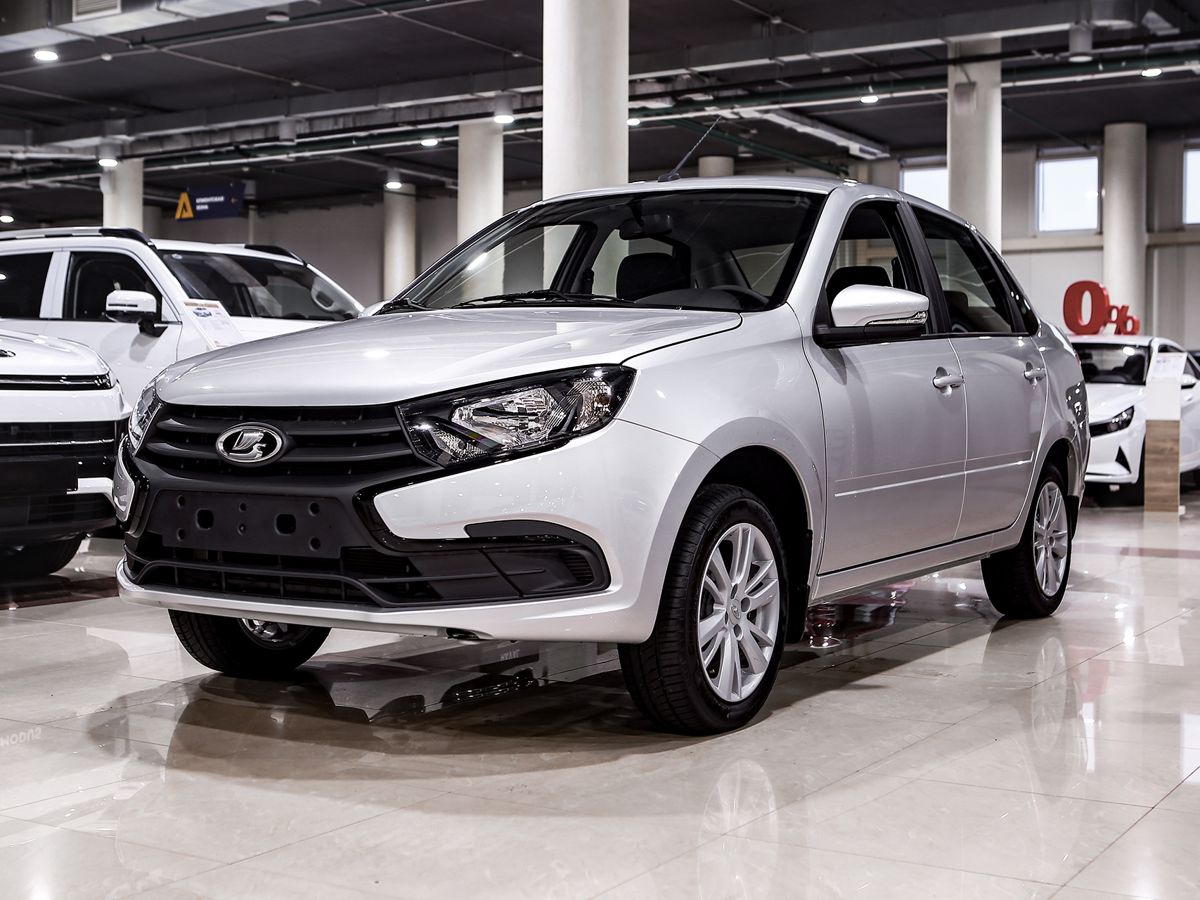 Купить Granta с пробегом