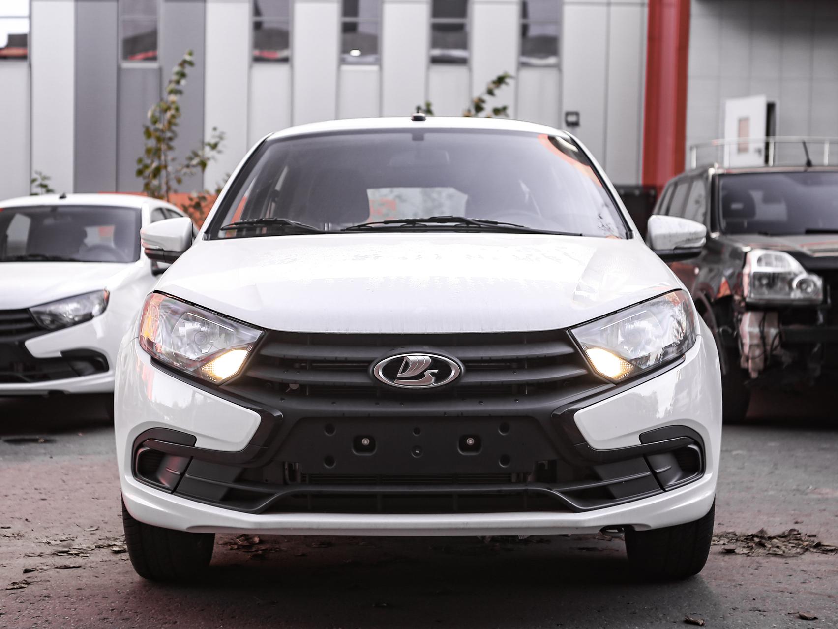 Купить Granta с пробегом