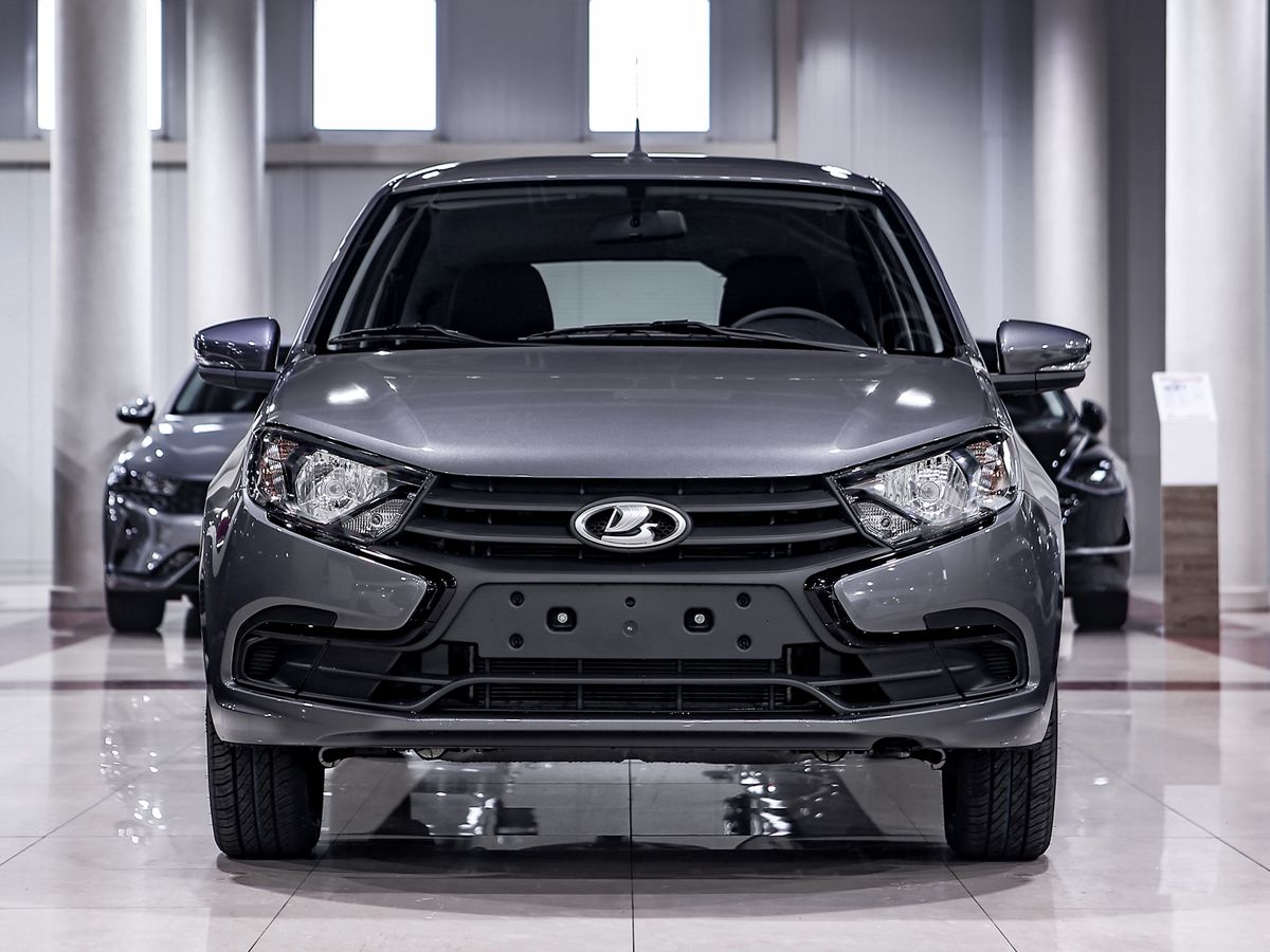 Купить Granta с пробегом