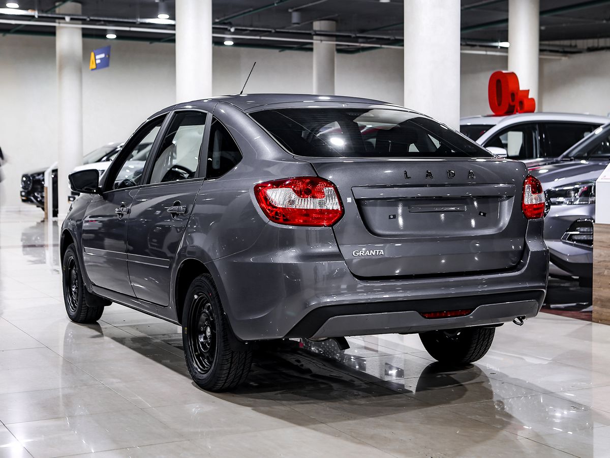 Купить Granta с пробегом