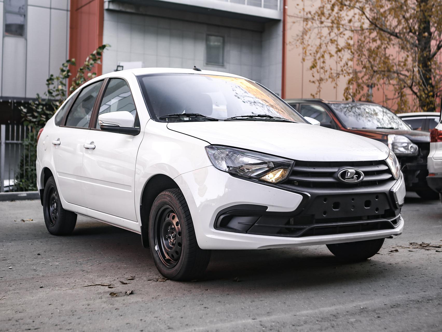 Купить Granta с пробегом