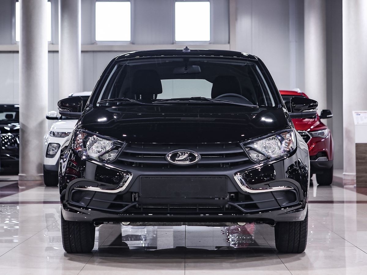 Купить Granta с пробегом