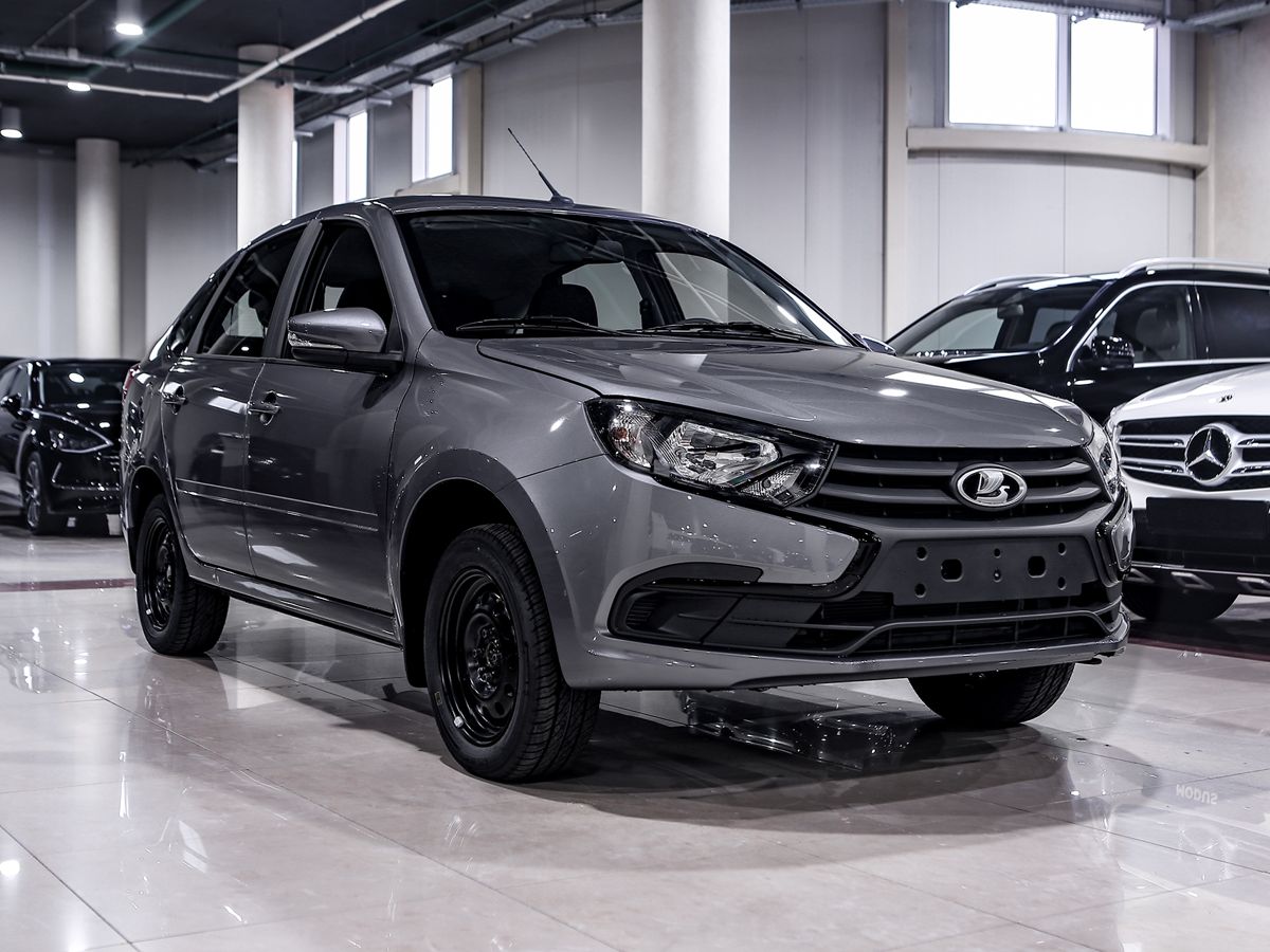 Купить Granta с пробегом