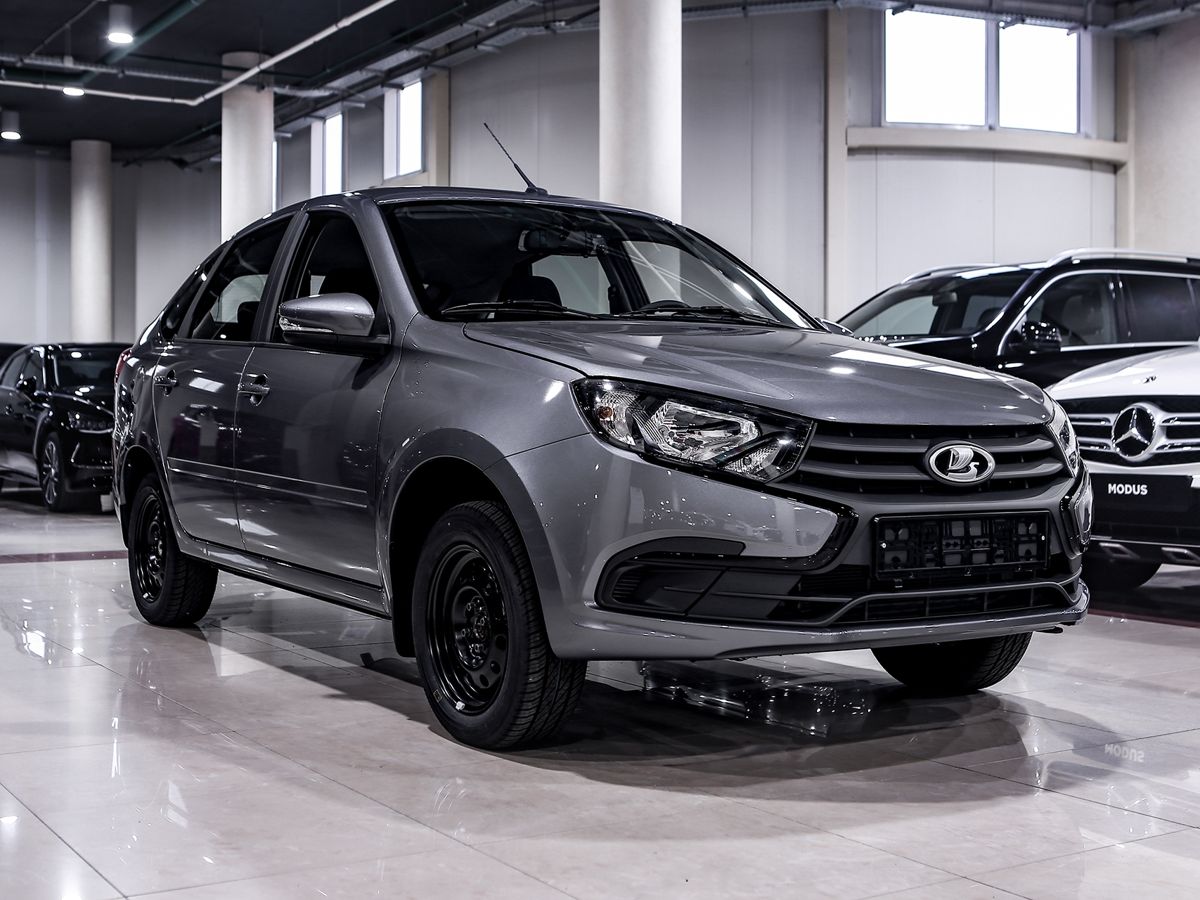 Купить Granta с пробегом