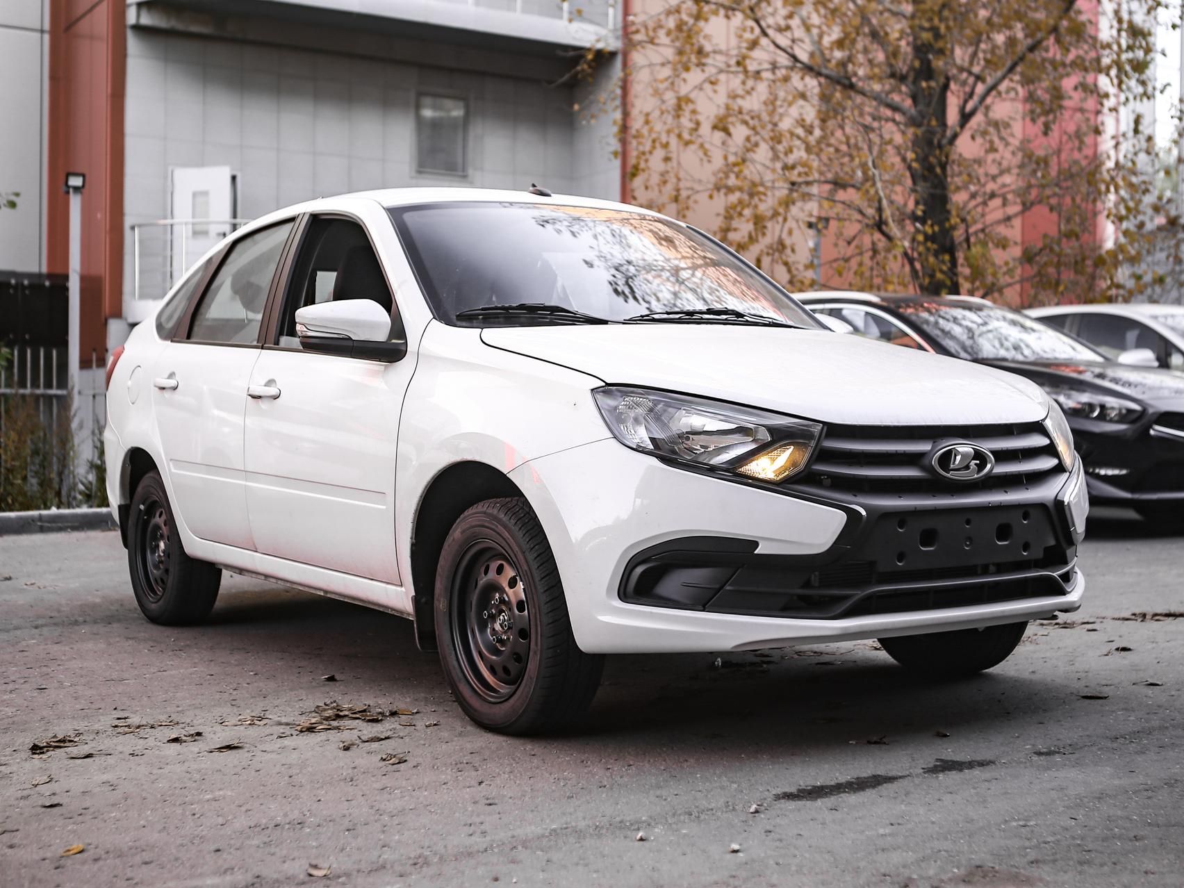 Купить Granta с пробегом