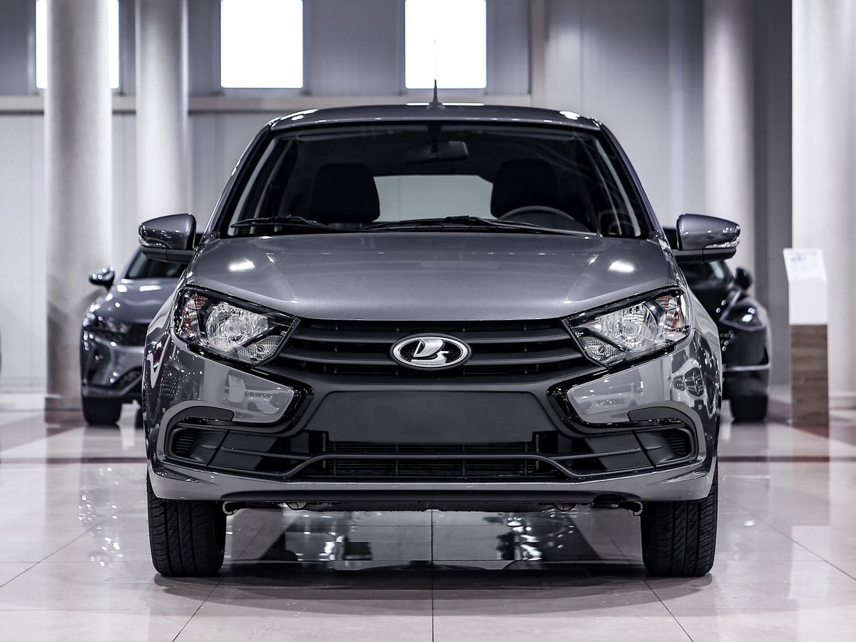 Купить Granta с пробегом