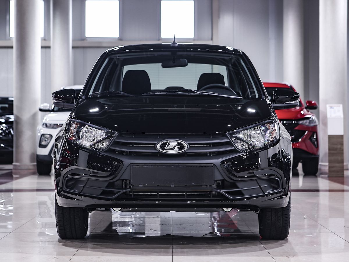 Купить Granta с пробегом