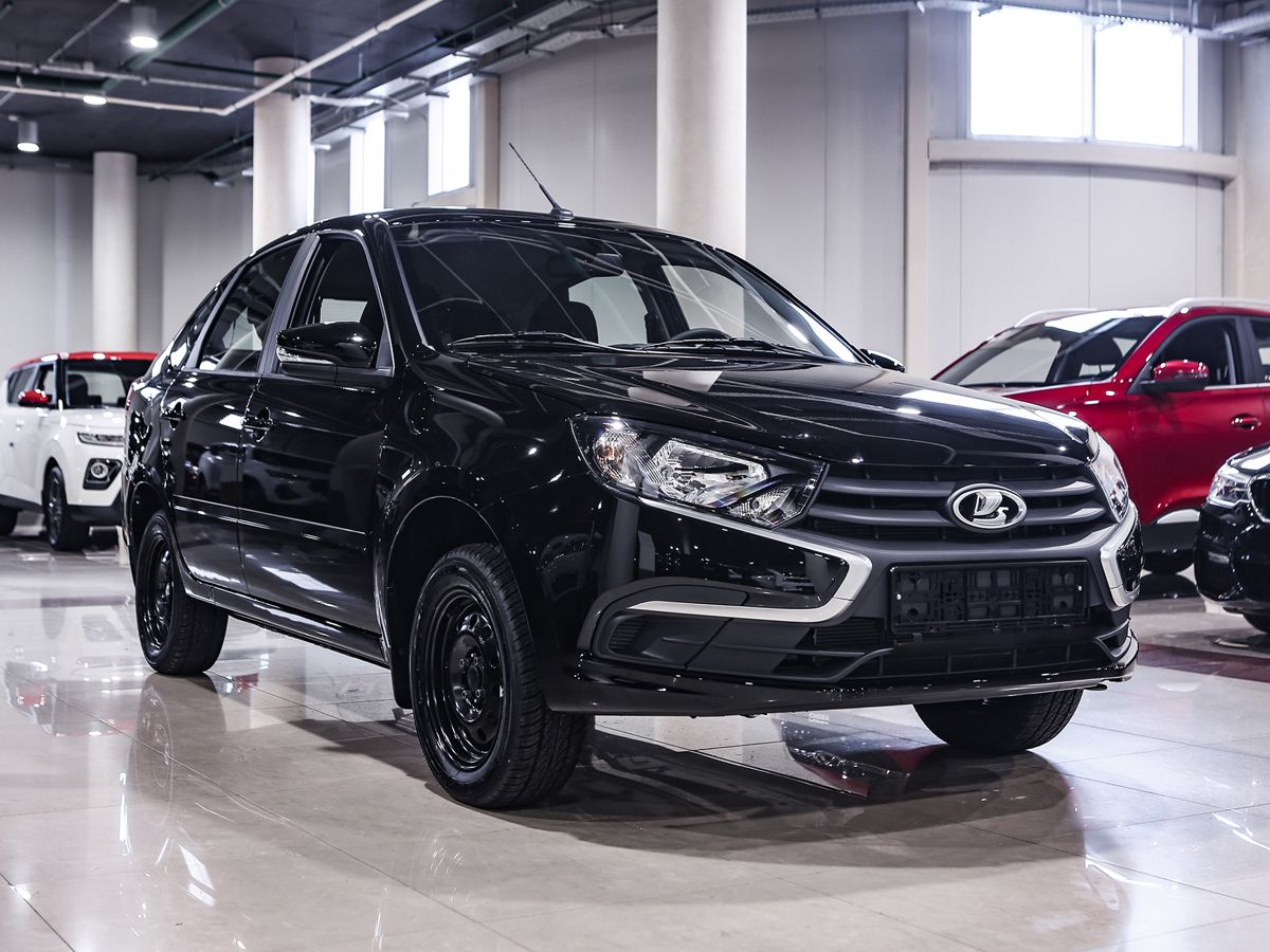 Купить Granta с пробегом