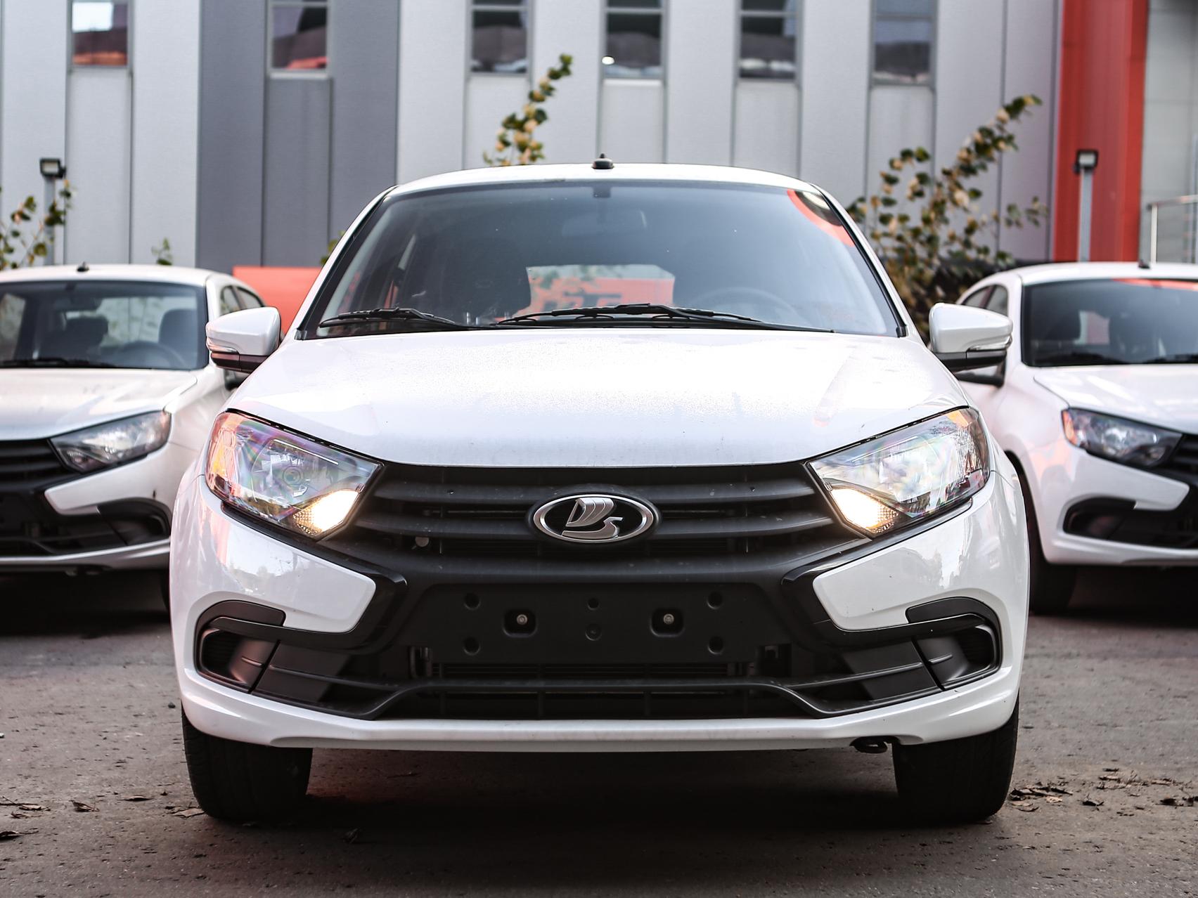 Купить Granta с пробегом