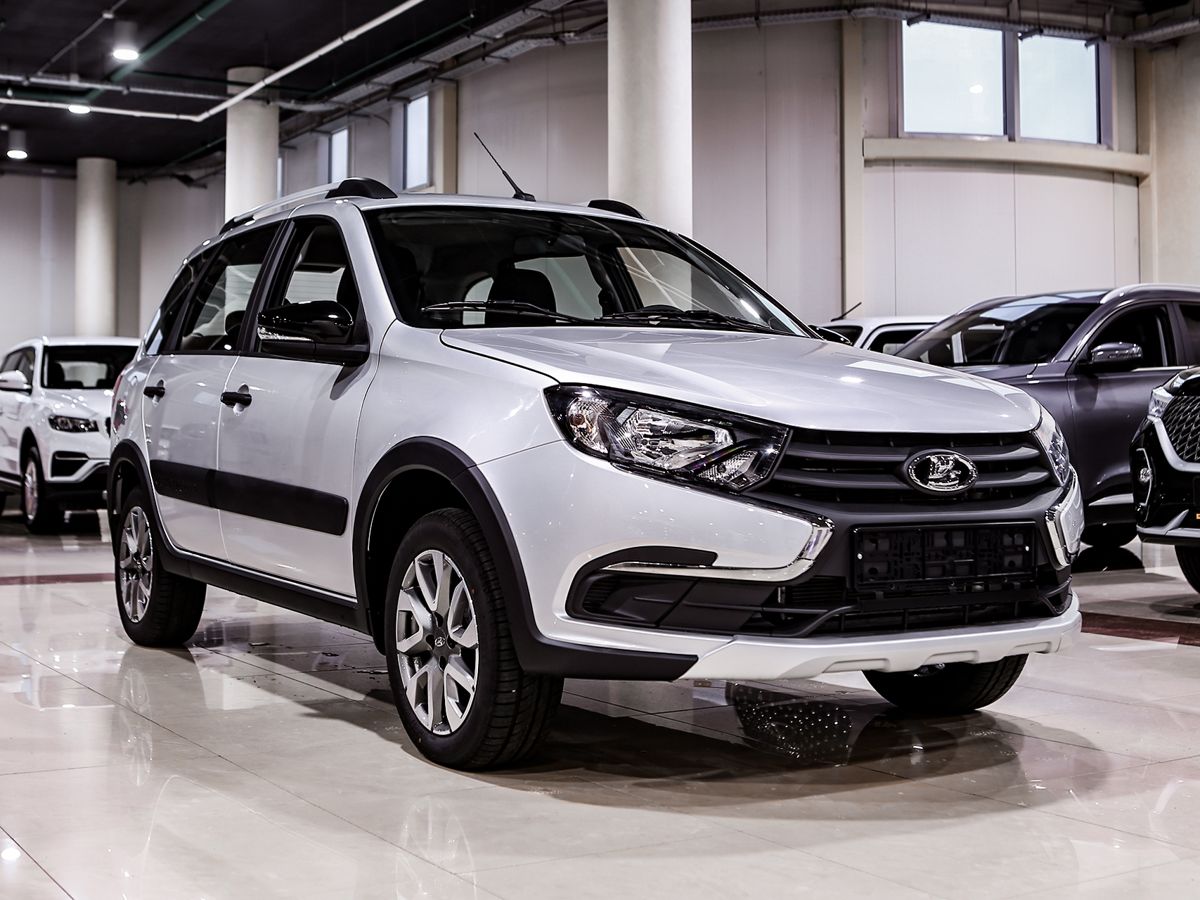 Купить Granta с пробегом