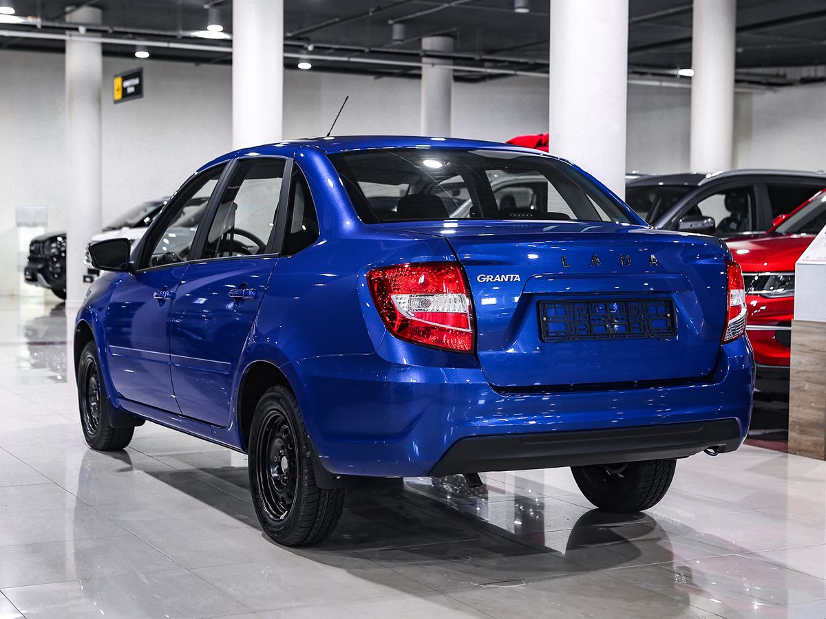 Купить Granta с пробегом