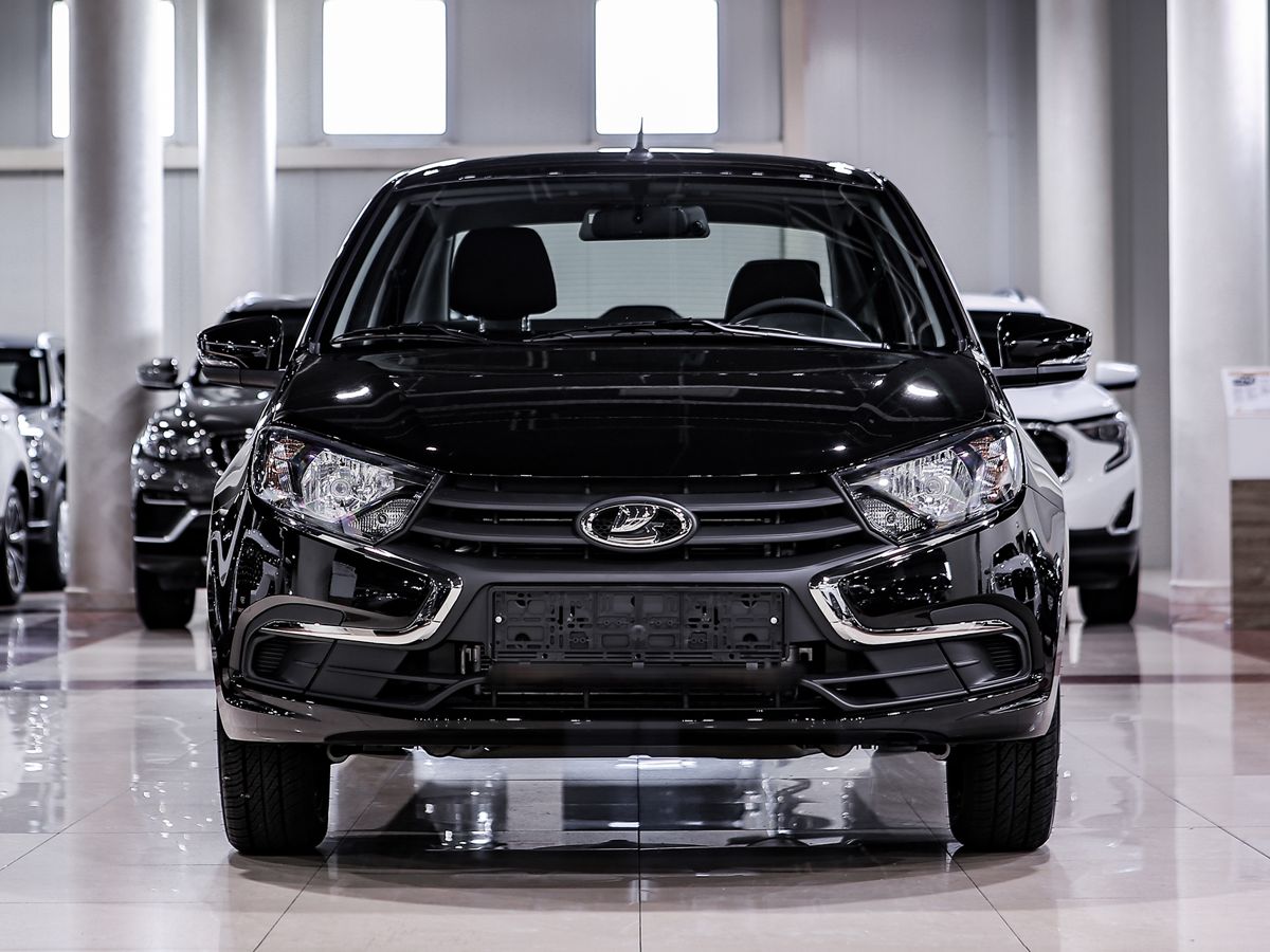 Купить Granta с пробегом