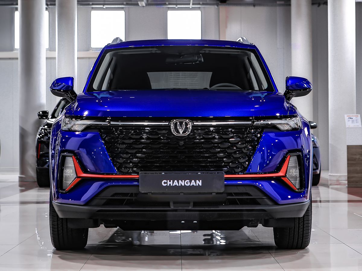 Купить CS35PLUS с пробегом