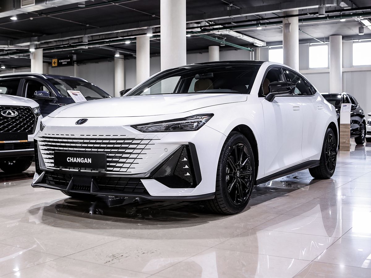 Купить UNI-V с пробегом