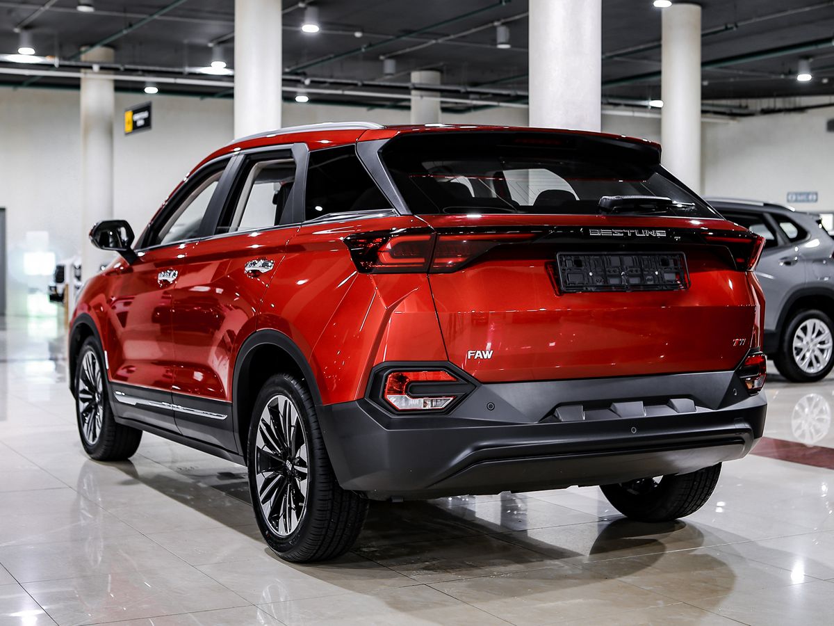 Купить Bestune T77 с пробегом