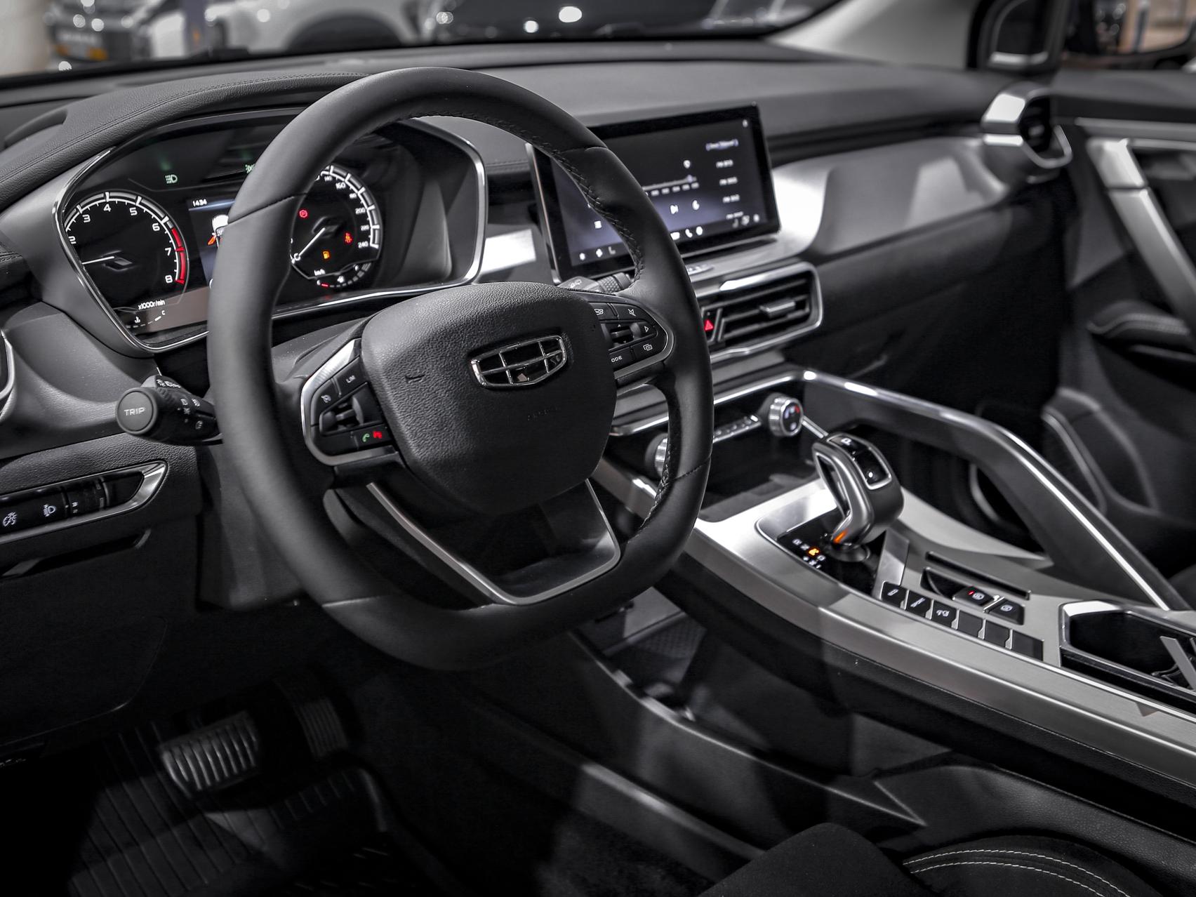 Купить Coolray с пробегом