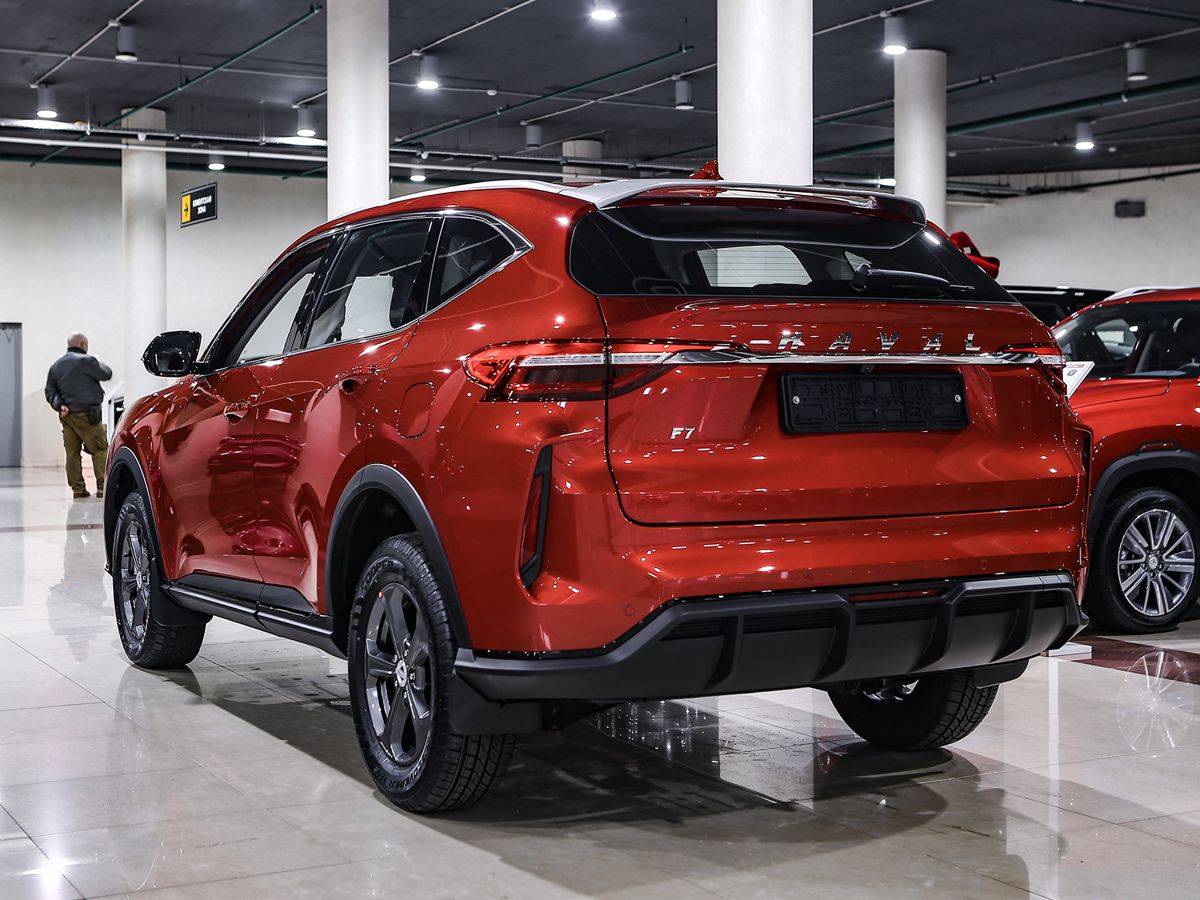 Купить F7 с пробегом