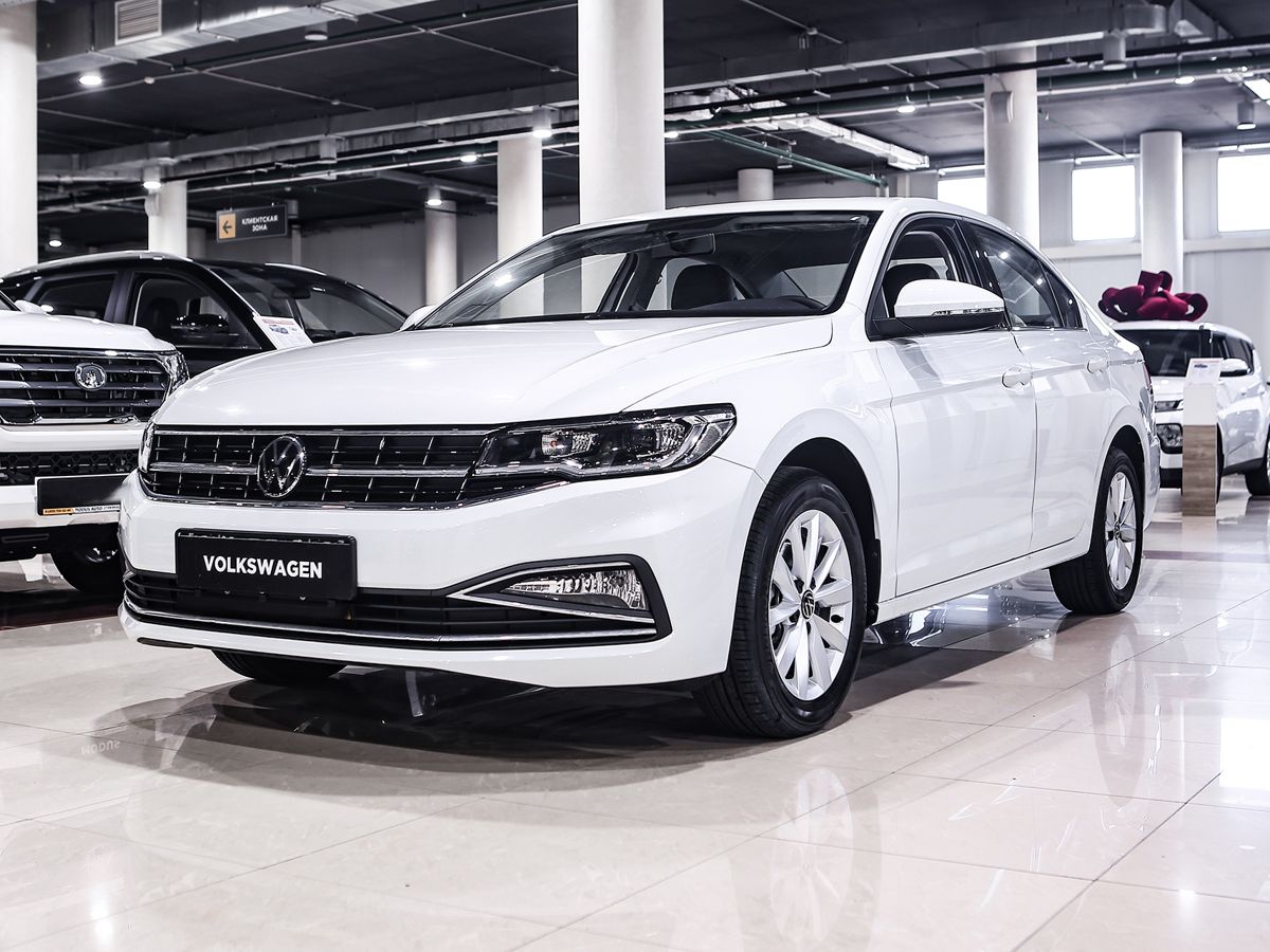 Купить Bora с пробегом